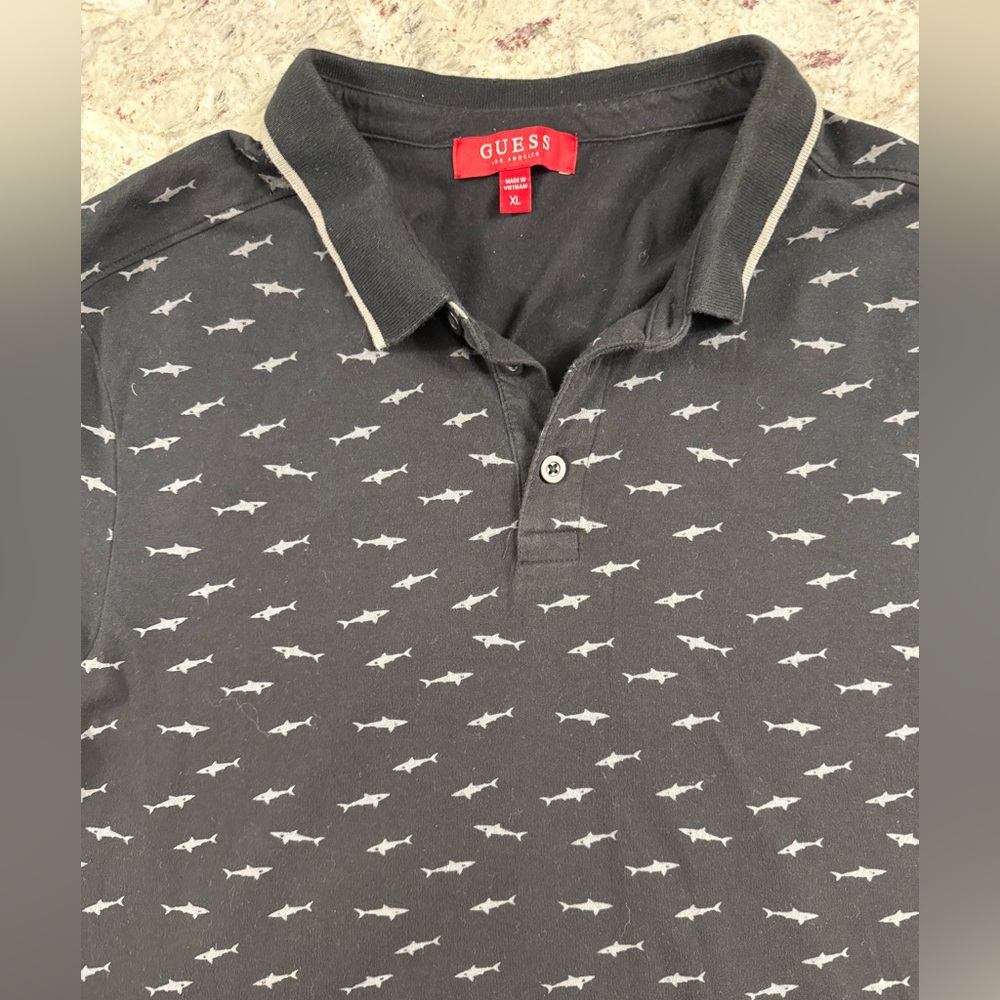 Guess Los Angeles Men’s Short Sleeve Polo Shirt with sharks
